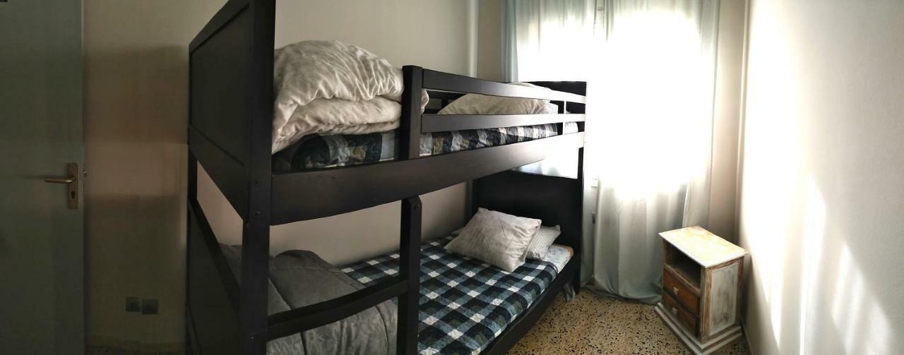 Piso Familiar En * Llança