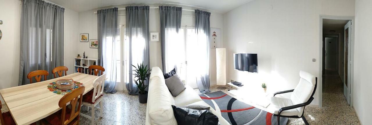 Piso Familiar En Apartment Llança