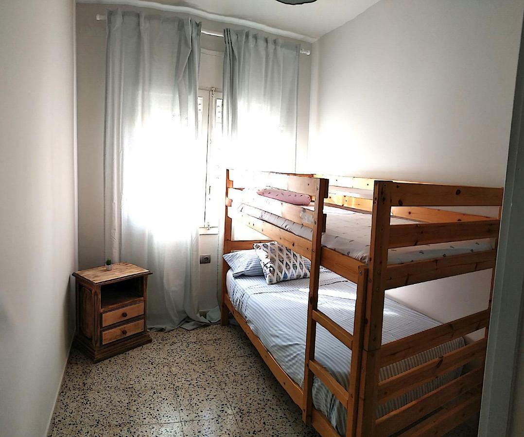 Piso Familiar En * Llança